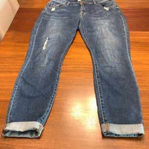 Cabi Curvy Skinny Distressed Jeans